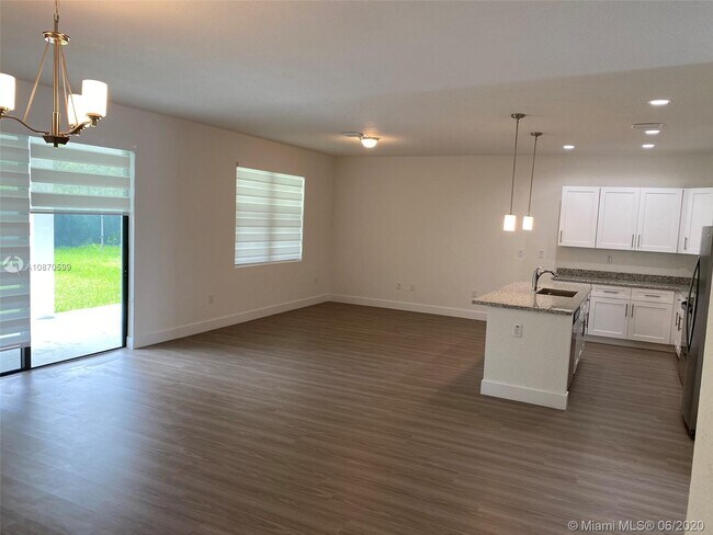 Building Photo - 21465 SW 125th Path