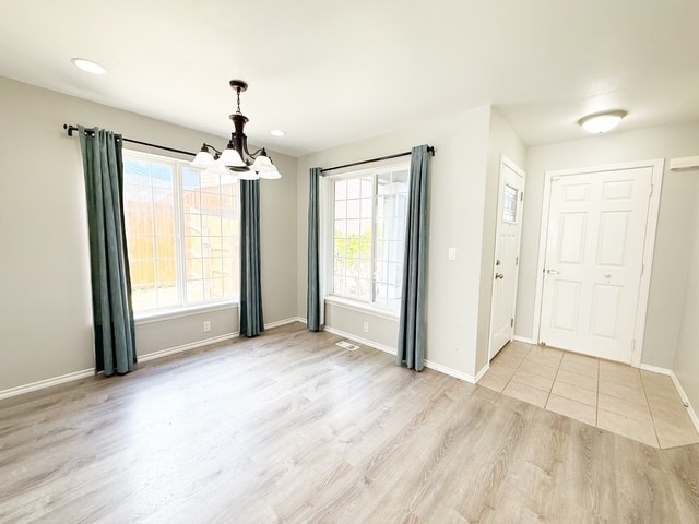 Building Photo - 1059 NW Gladiola Ct