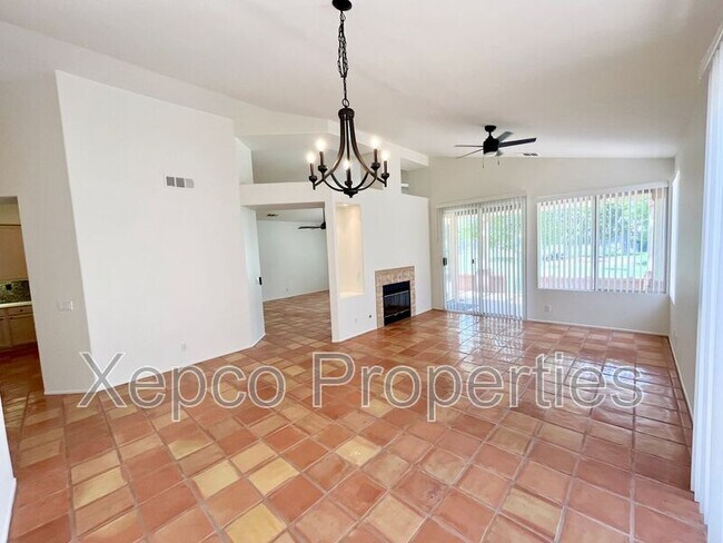 Building Photo - 42451 Saladin Dr