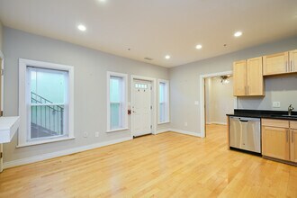 Building Photo - 5551 Illinois Ave NW