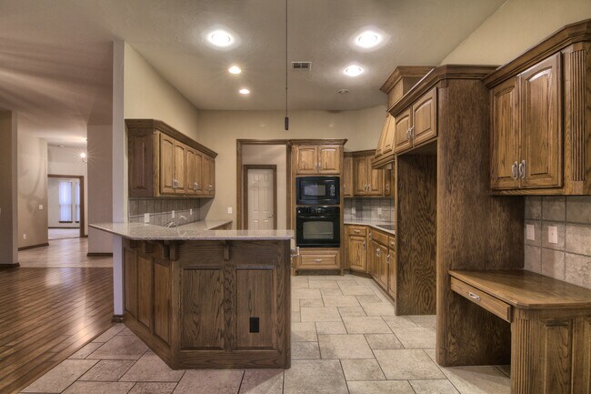 Building Photo - Regency Pointe Addition- Community Pool- 3169  Sq. Ft. Home - Large Safe Room- Edmond Schools