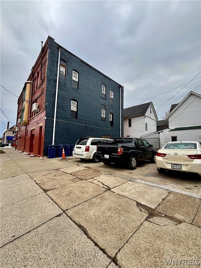 Building Photo - 236 Massachusetts Ave