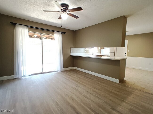 Building Photo - 1848 Winkler Ave