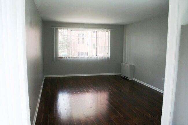 Building Photo - 909 Pearl St
