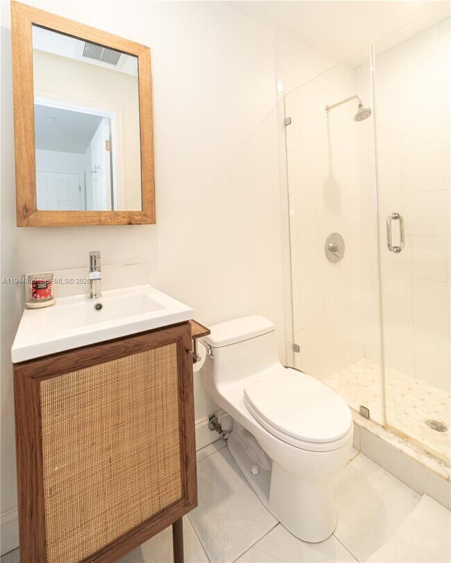 Building Photo - 9939 NW 47th Terrace