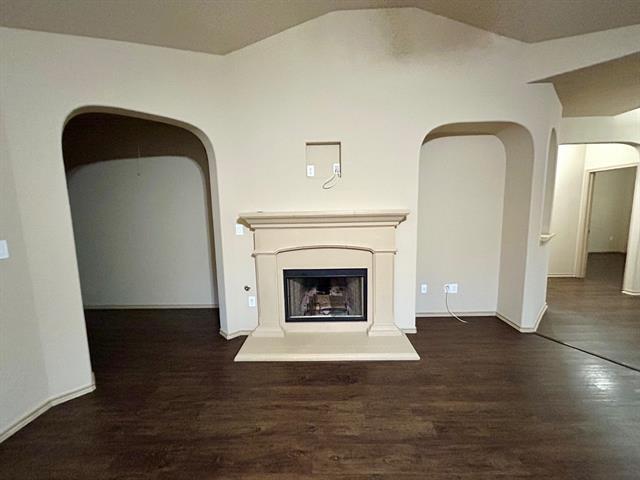 Building Photo - 3105 Pecan Tree Dr