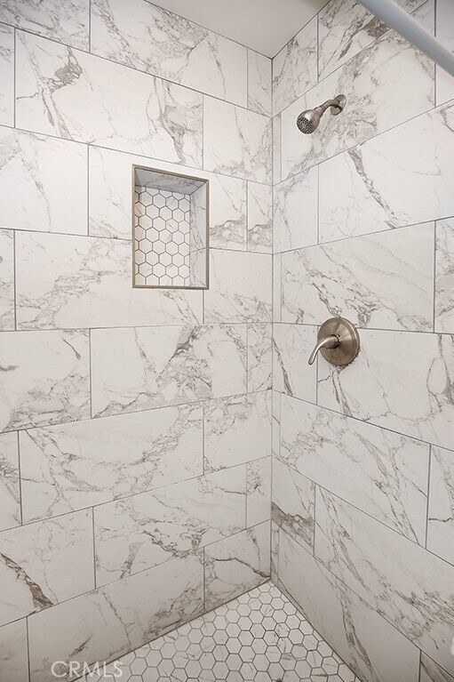 Building Photo - 10709 Sherman Pl