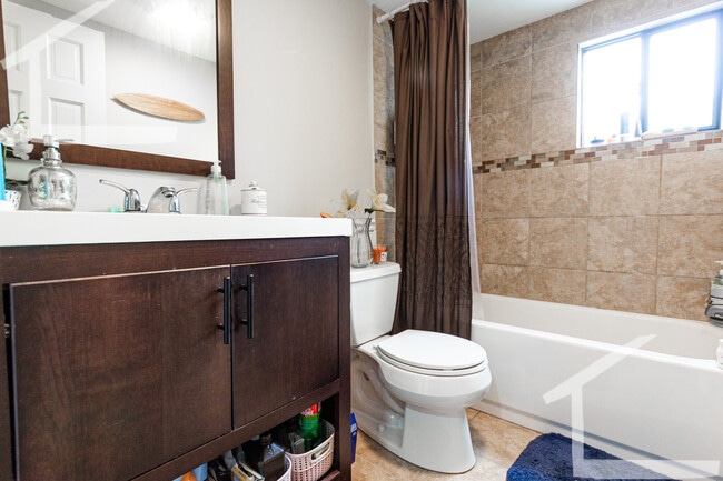 Building Photo - 15 Gordon St