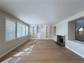 Building Photo - 17450 Drake St
