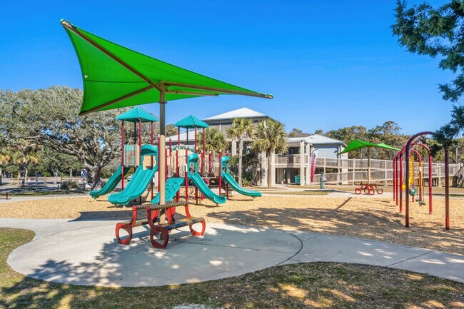 Building Photo - 203 Double Eagle Dr