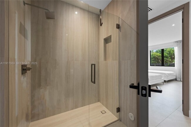 Building Photo - 1881 NE 196th Terrace