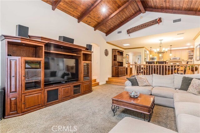 Building Photo - 5823 Vesper Ave