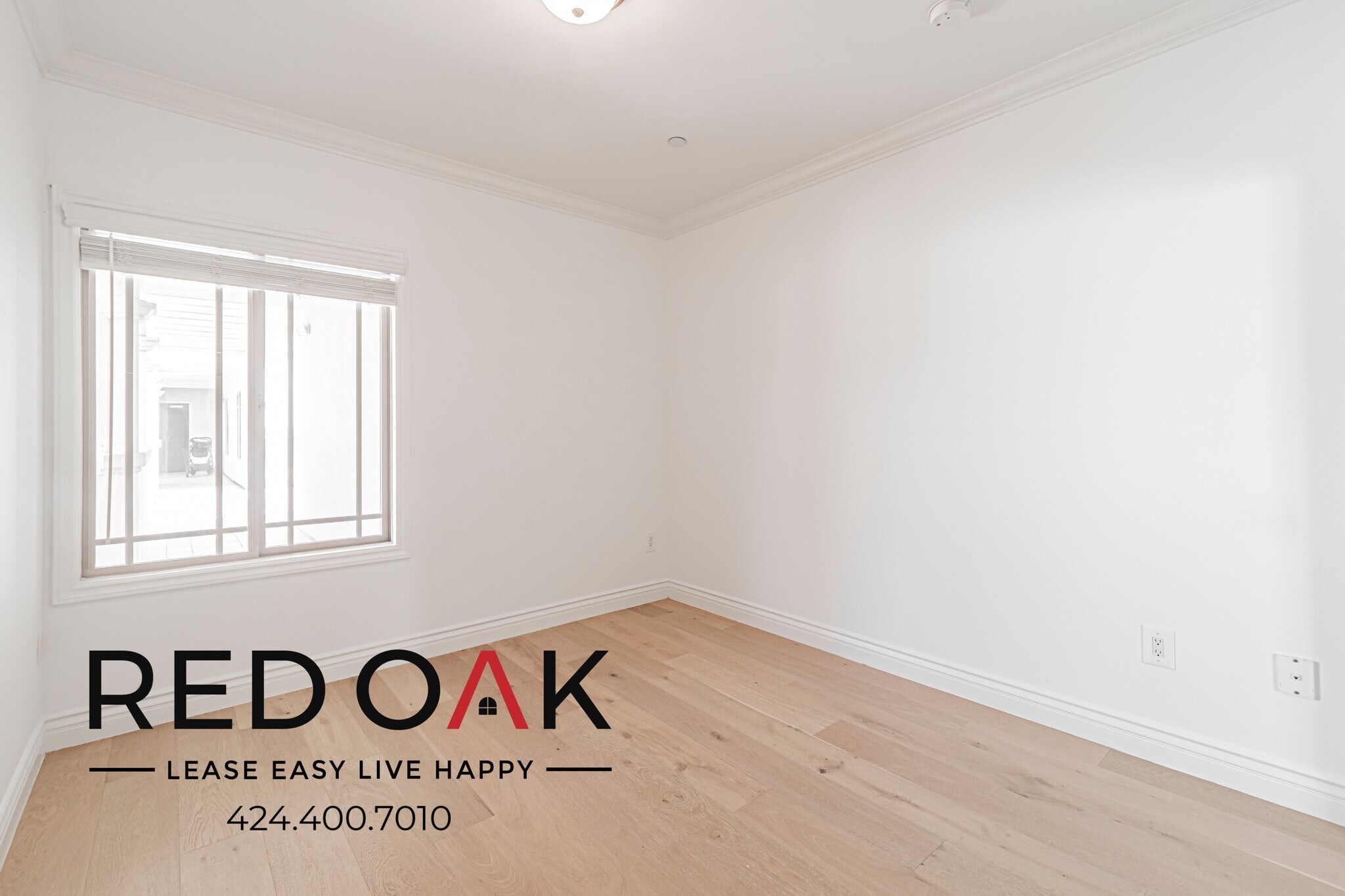 Building Photo - 11848 Kiowa Ave