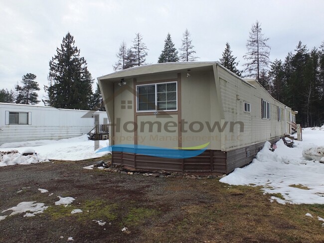 Building Photo - Spacious 2 Bedroom Home with Wood Stove in...