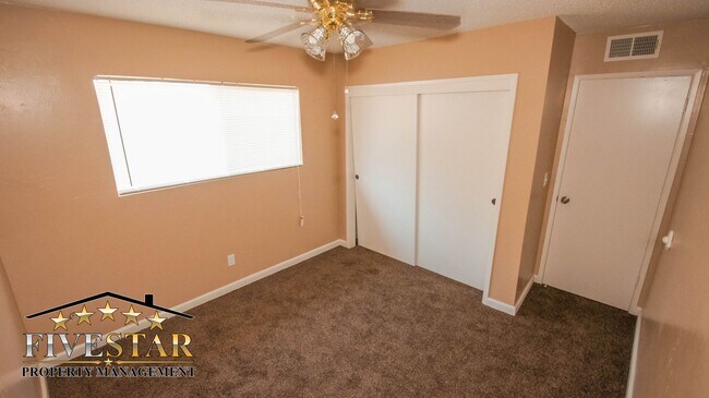 Building Photo - Apartment for Rent on 3017 "Q" Street Apt B