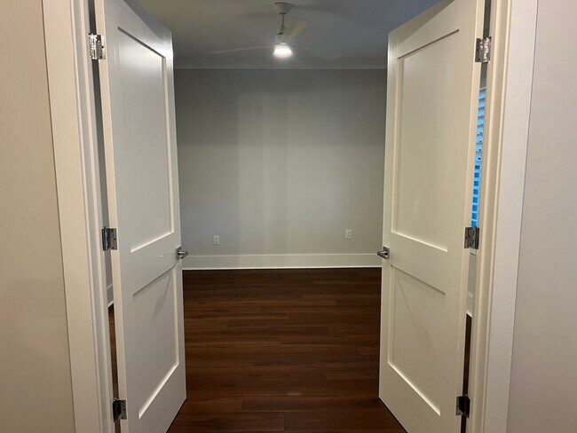 Building Photo - Luxury Coastal Living - The Charles - Deep Water Views