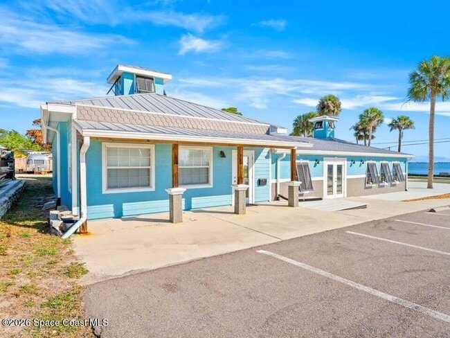 Building Photo - 1280 US-1