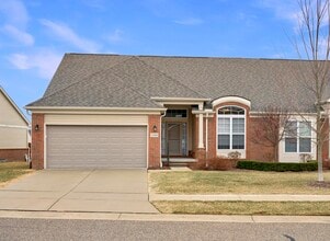 Building Photo - 21868 Kensett Dr