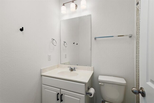 Building Photo - 13525 Emerald Mallard Dr