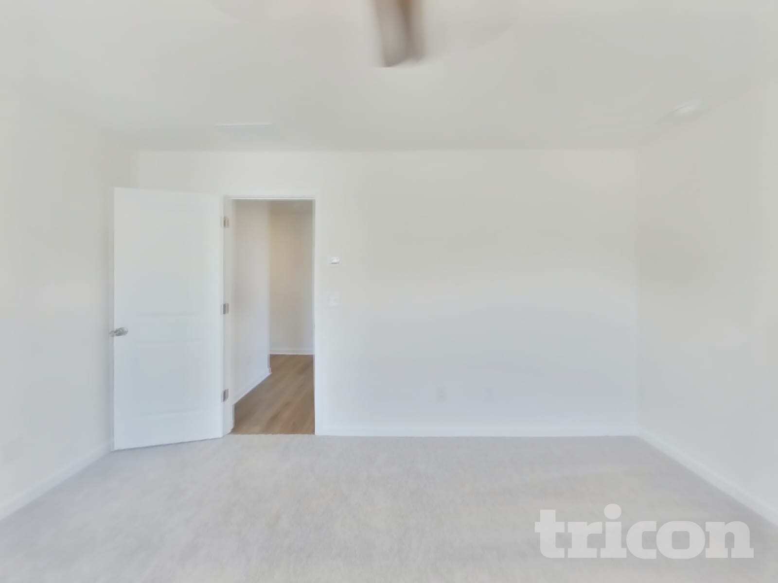 Building Photo - 1943 Logan Ln