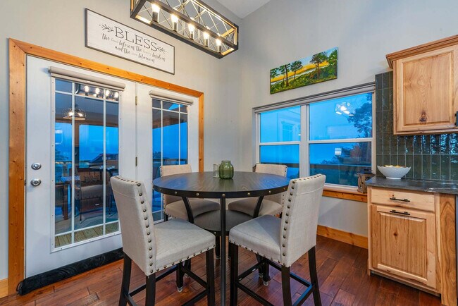 Building Photo - 629 Cherry Hill Dr