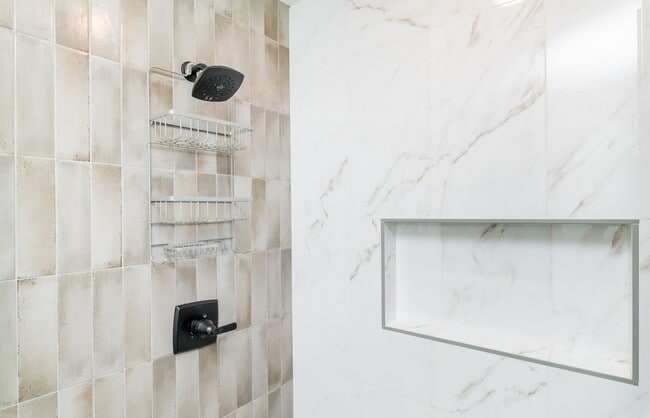 Building Photo - Do Not Miss this Beautiful piece of property.