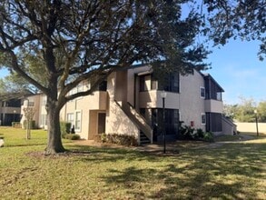 Building Photo - 2 bedroom 2 bath condo in Parkview Village of Winter Park