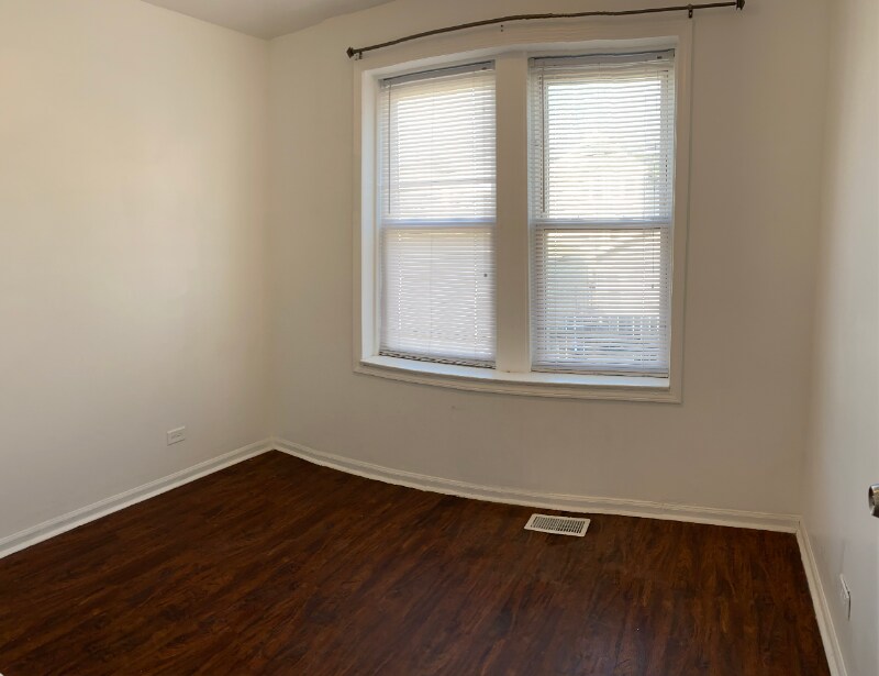 Building Photo - 3755 S Winchester Ave