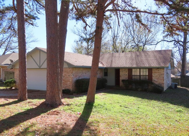 Building Photo - Lovely 3 Bedroom, 2 Bath Home in Tyler!