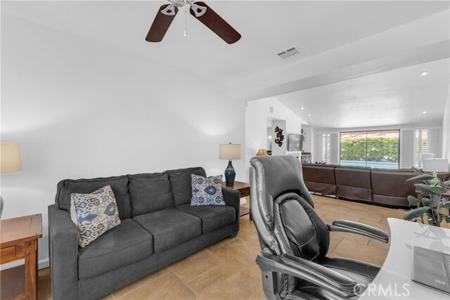 Building Photo - 1413 Caleta Way