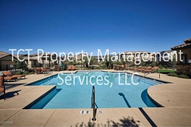 Building Photo - Beautiful Two-Story Chandler Home!