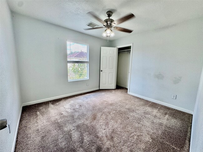 Building Photo - 11710 Fossil Rock Ln