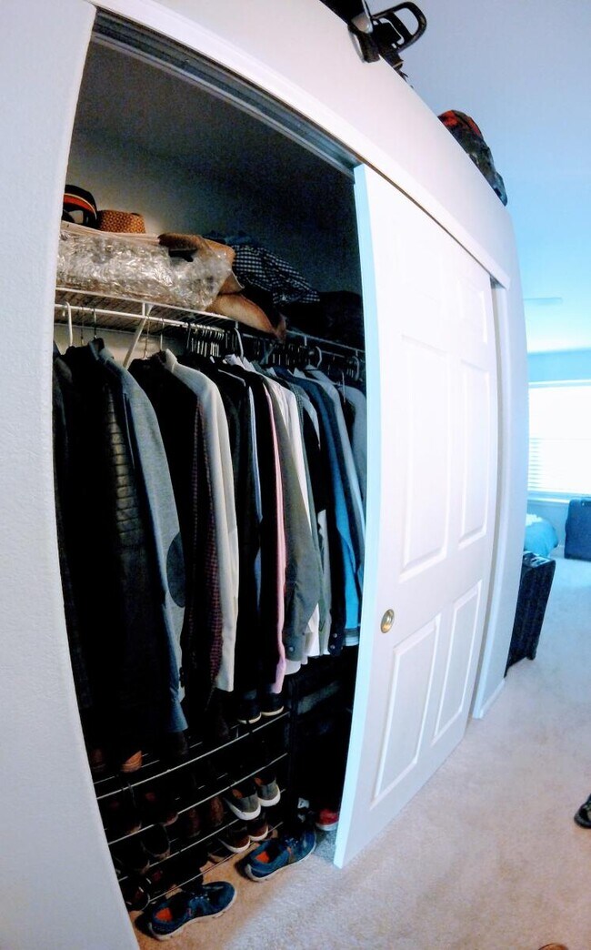 Bedroom 2 closet - 2918 Yates St