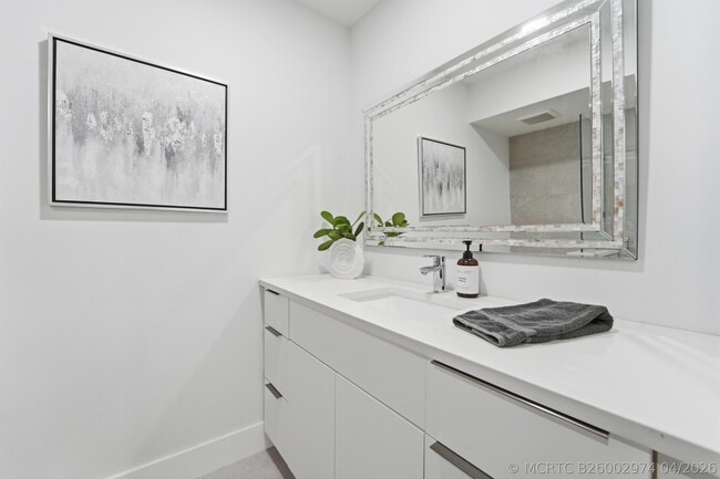 Building Photo - 505 Brackenwood Pl