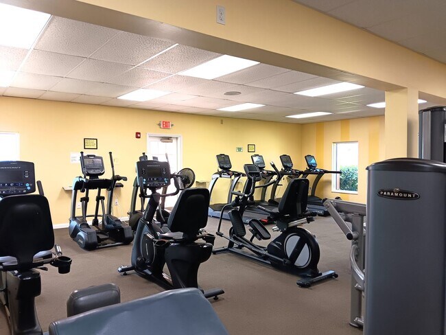 Building Photo - Stunning views, great amenities for 55+ re...