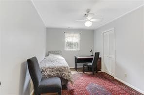 Building Photo - 119 Woodlawn Dr NE