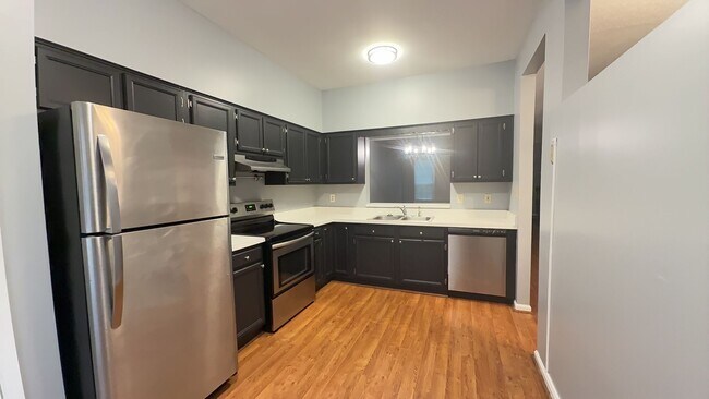 Building Photo - Spacious Virginia Beach Home with Dual Primary Suites & Private Backyard
