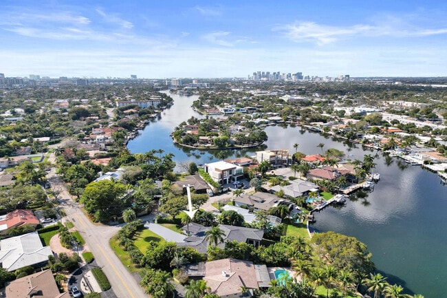 Building Photo - 2425 Fryer Point