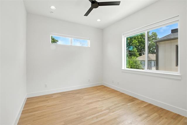 Building Photo - 5837 Oram St