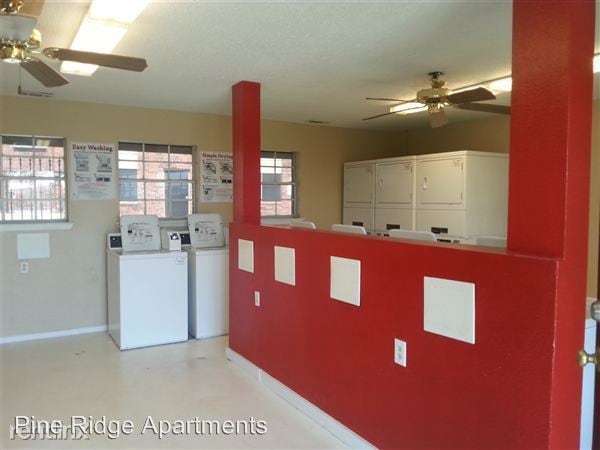 Building Photo - 4320 Canyon Dr