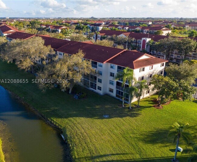 Building Photo - 1001 SW 128th Terrace