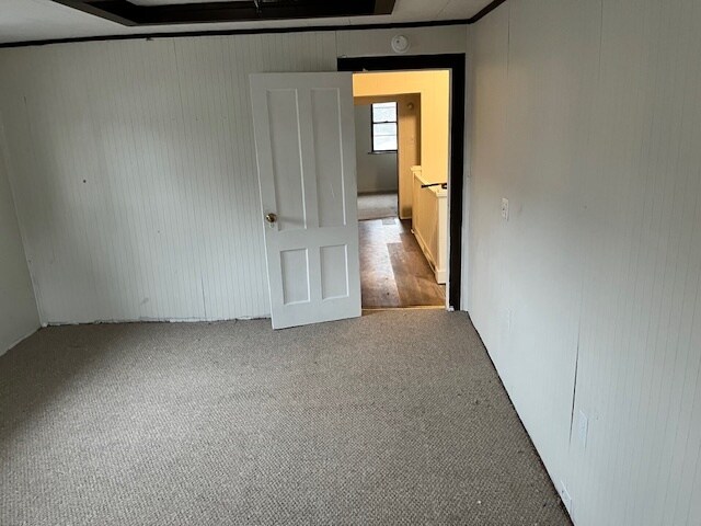 Building Photo - 550 Clark St