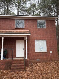 Building Photo - 3 Bd 2 Ba 1200 sq ft Townhouse