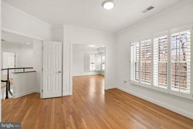 Building Photo - 6058 Sugarstone Ct