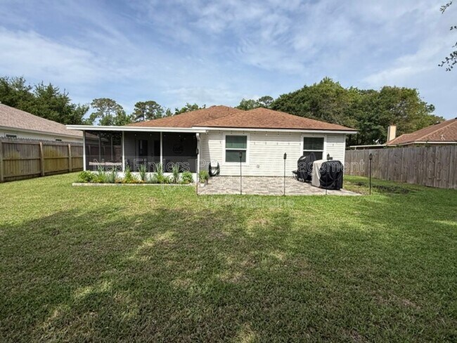 Building Photo - 349 Melissa Ray Dr