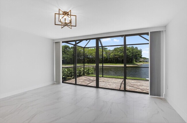 Building Photo - 9151 Pine Springs Dr