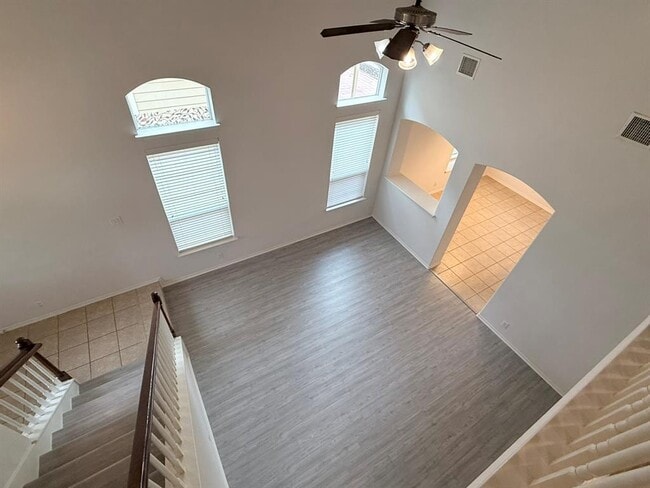 Building Photo - 8712 Wood Stork Dr