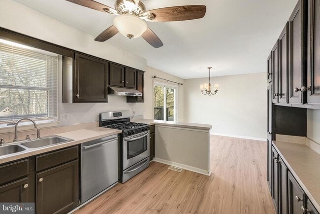 Building Photo - 14172 Rogers Ford Rd