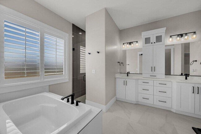 Building Photo - 4159 S 490 E