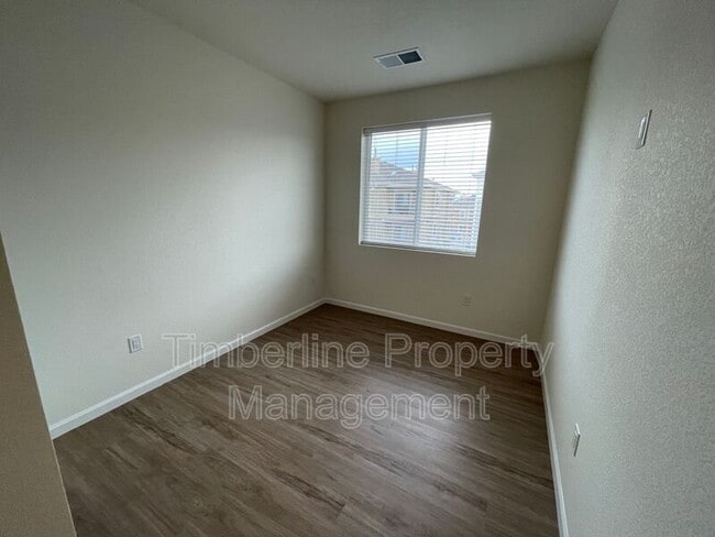 Building Photo - 3855 Presidio Point